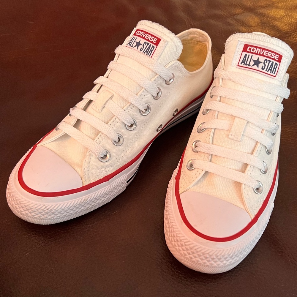 W size 7 US | M size 5.5 | Converse Sneakers | White, Red, Blue